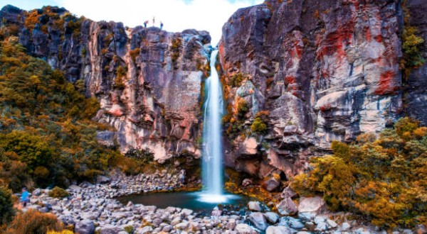 Taranaki Falls in Autumn
